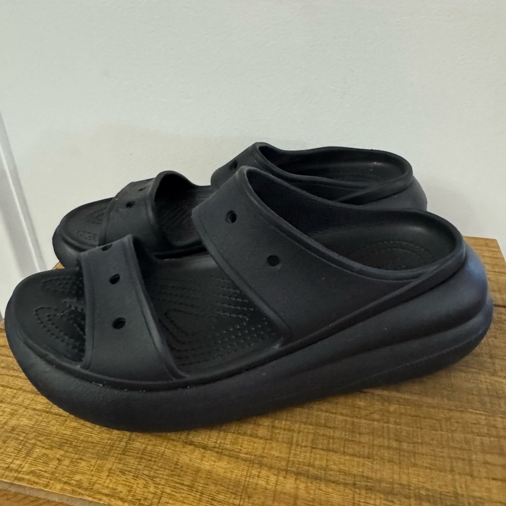 CROCS Crush Sandal Black size 11